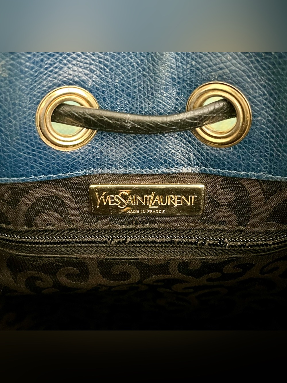 ❗️SOLD❗️Vintage YSL bucket bag - Picture 5 of 6